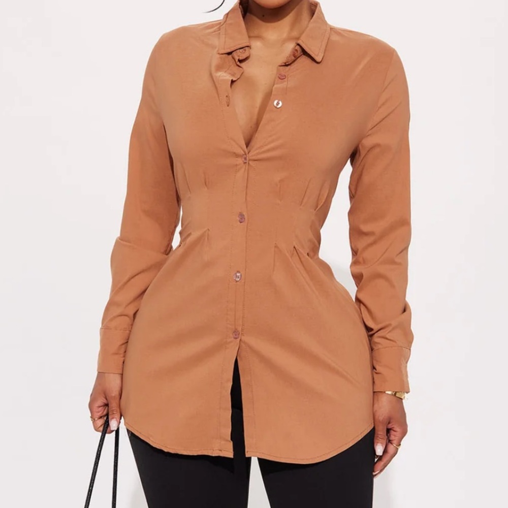 Iris Fashion Nova Tan Pleated Waist Button Front Tunic Blouse Size Large NWT